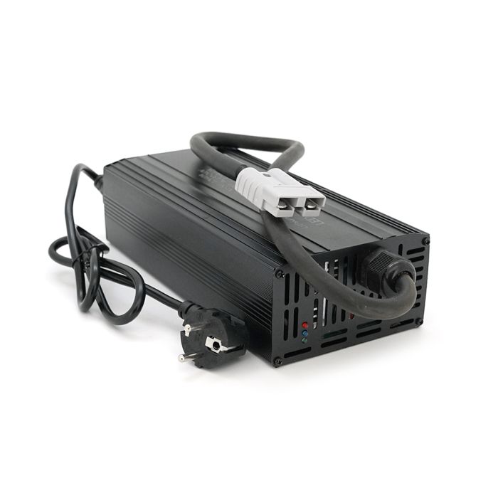 Зарядний пристрій для акумуляторів Li-ion 12V(12,6), 35-40A,штекер Anderson. 185x88x60mm