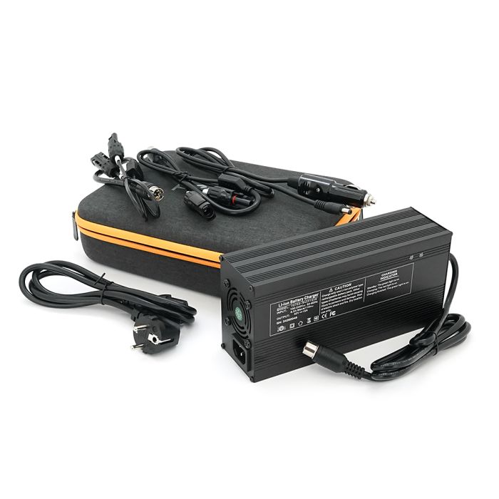 Зарядна станція Pecron E2000LFP. Місткість 1920Wt/h, Потужність 2000W. Out: 3хAC220, 1×USB-C (100W), 1×USB-C (18W), 4×USB-A (3×10W, 1×18W). 409x256x297 мм.28кг