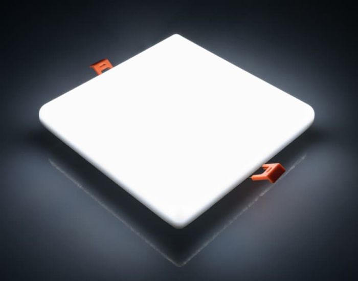 LED свiтильник VARGO квадрат 36W 4000K 36000lm  з регульованими кліпсами розмір отв. 50-70mm, розмір 120*120mm (V-111780)