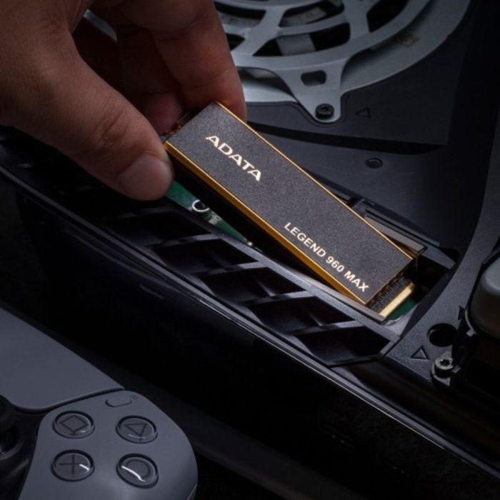 Накопичувач SSD M.2 ADATA LEGEND 960 1TB 2280 PCIe Gen 4x4 3D NAND Read/Write: 7400/6000 MB/sec (ALEG-960-1TCS)