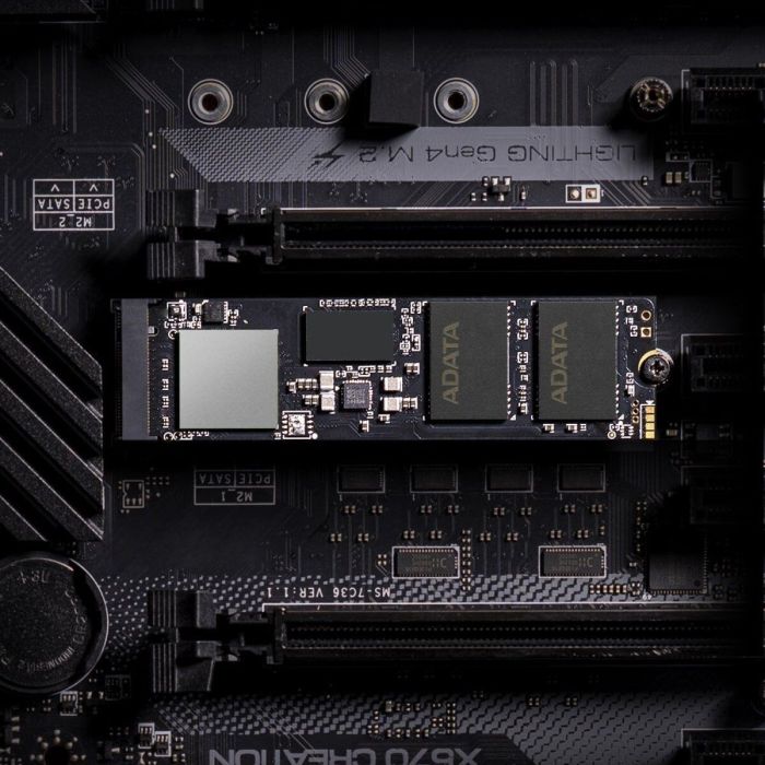 Накопичувач SSD M.2 ADATA GAMMIX S70 BLADE 1TB 2280 PCIe 4x4 NVMe 3D NAND Read/Write:7400/5500 MB/sec (AGAMMIXS70B-1T-CS)