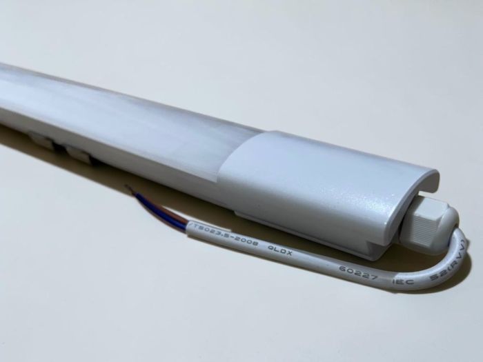 Лінійний вологозахищений світильник LED 18W 60см IP65 4000K