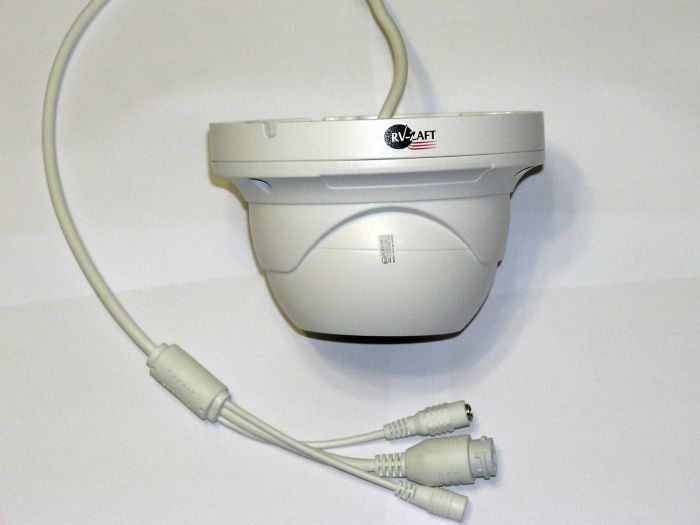 2.0MP Мини-купольная Low Lux IP Камера RVA-DM312CC80-LEP