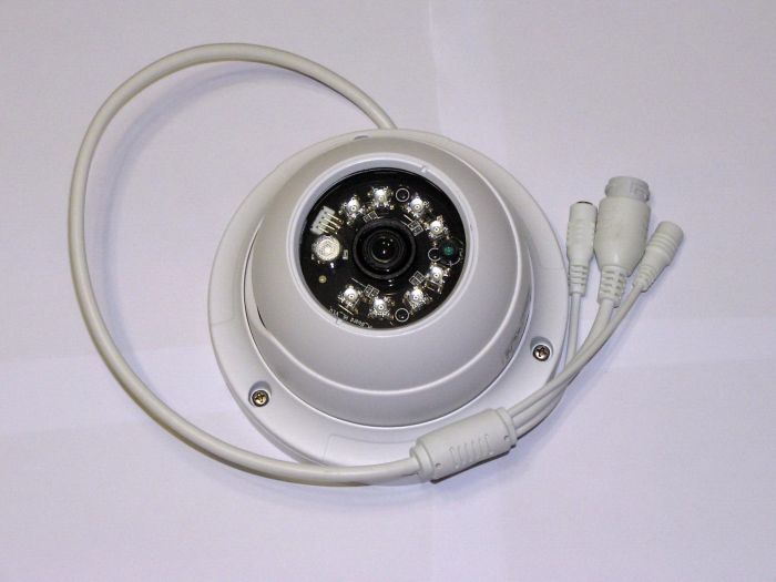 2.0MP Мини-купольная Low Lux IP Камера RVA-DM312CC80-LEP