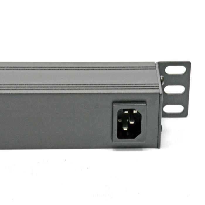 Блок 19" на 6 роз. нім. станд., 10А, 1U, без шнура