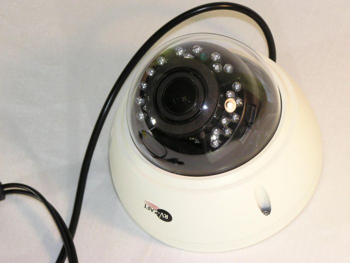 2.0MP купольная HD Камера с коаксиальным выходом RVC-DM366RC2W-CD