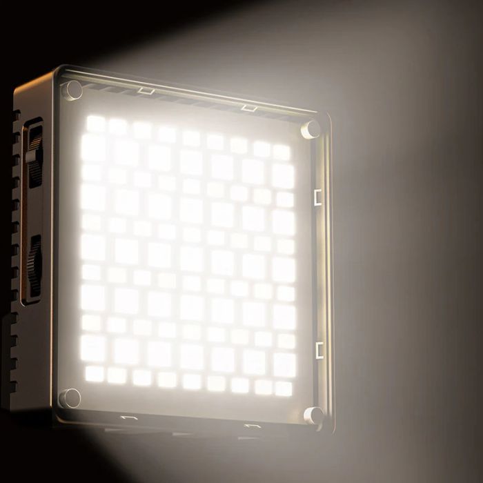 Накамерне світло 10Вт RGB із розсіювачем 1800-9000К Ulanzi C10RGB