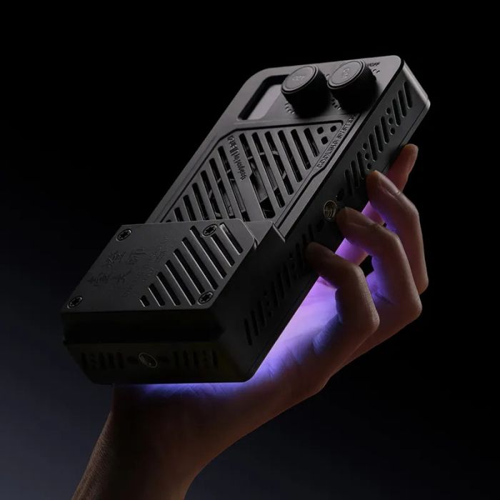 Накамерне світло надпотужне 40Вт RGB із розсіювачем CRI 96+ 2700-6500К Ulanzi LM-P40RGB
