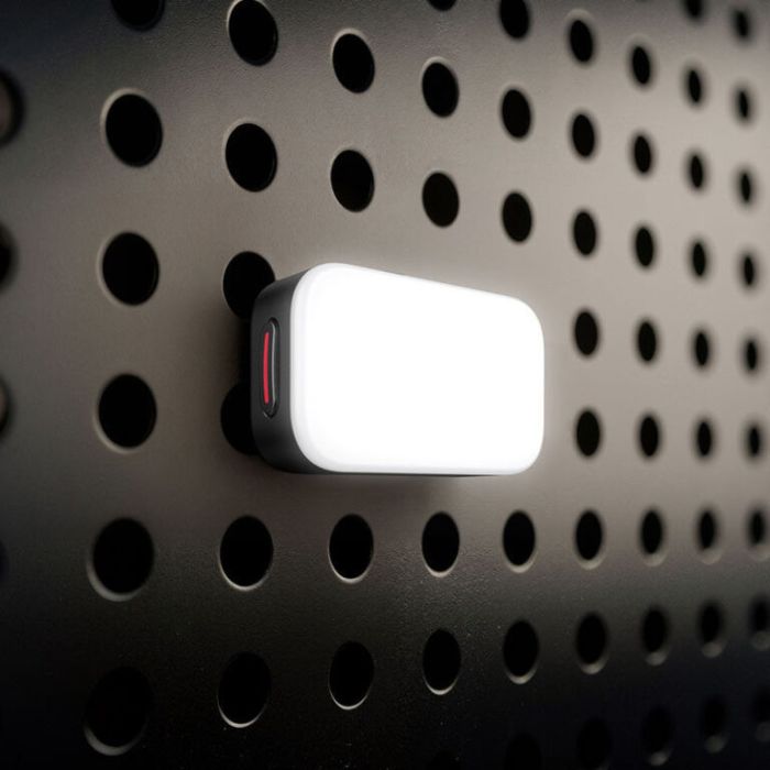 Спалах для телефону накамерне світло магнітне MagSafe CRI 95+ 5600К Ulanzi M02